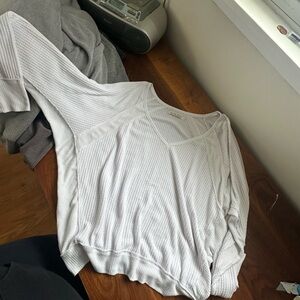 We The Free White Long Sleeve V-Neck Top